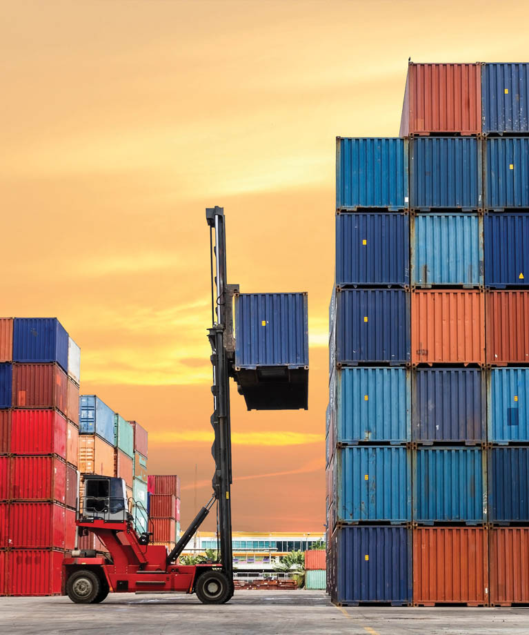Containers dockyard